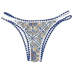 NWOT Bikinx Blue White Paisley Print Crochet Trim Strappy Bikini Bottoms Swim